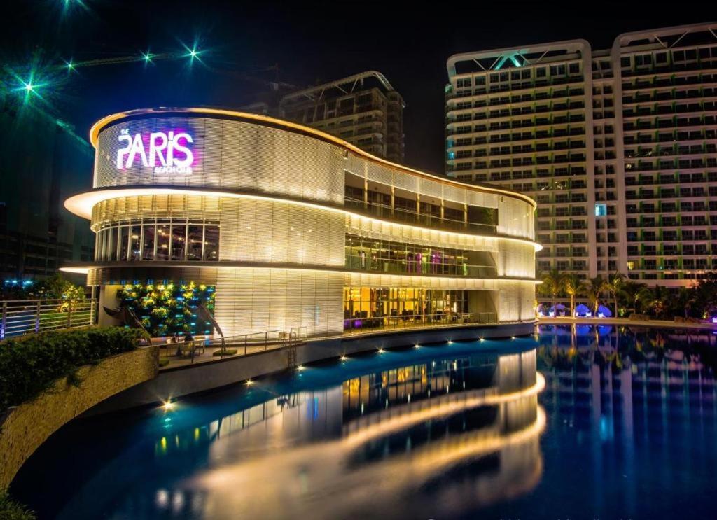Paranaque City Azure Urban Resort מראה חיצוני תמונה