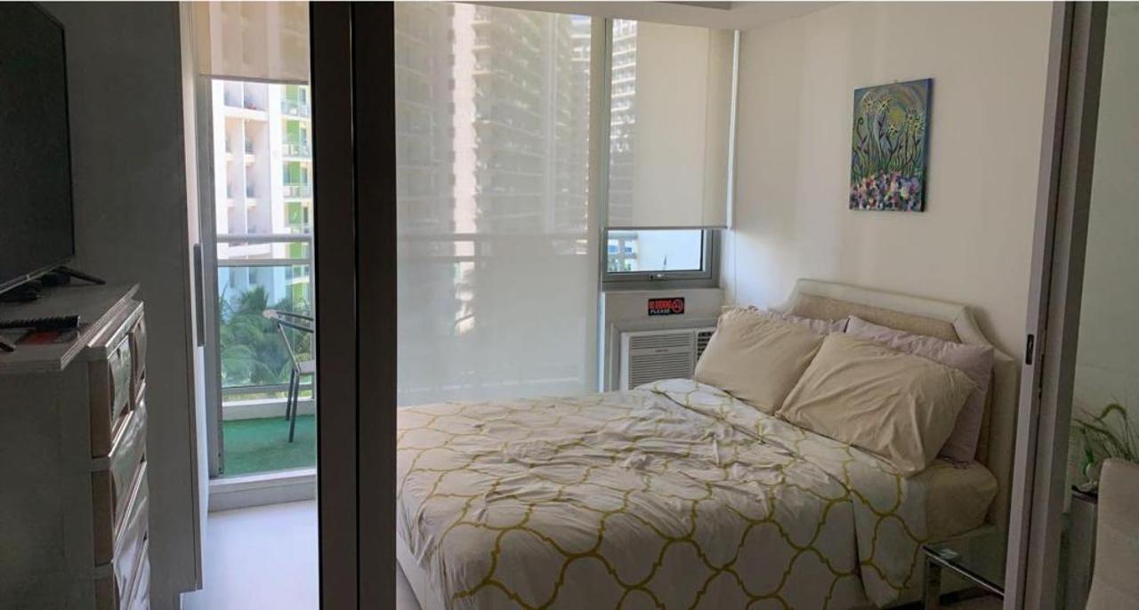 Paranaque City Azure Urban Resort מראה חיצוני תמונה