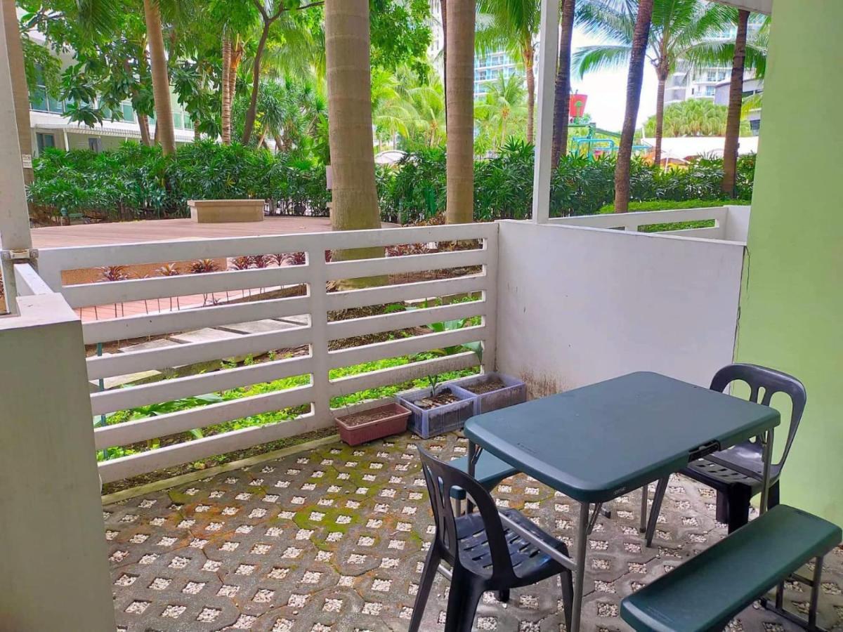 Paranaque City Azure Urban Resort מראה חיצוני תמונה