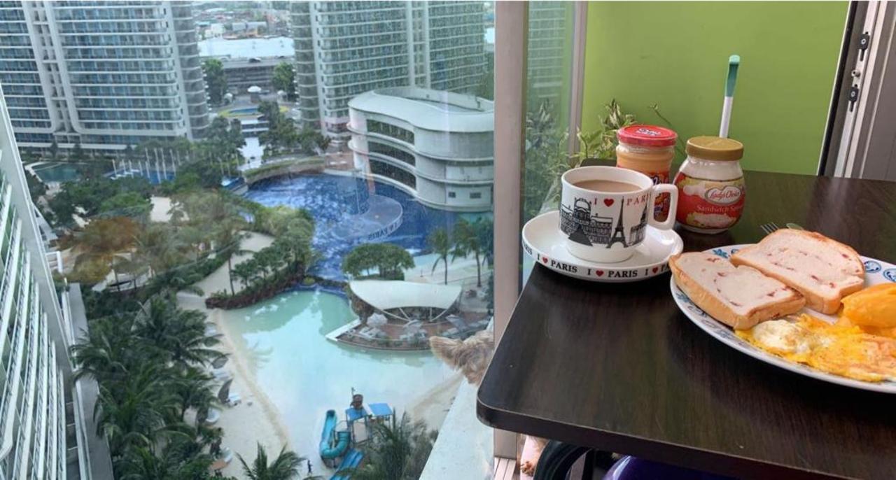 Paranaque City Azure Urban Resort מראה חיצוני תמונה
