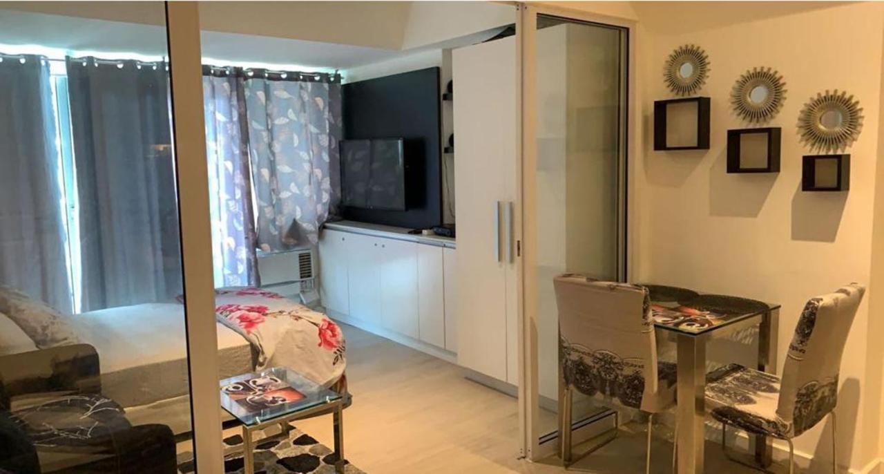 Paranaque City Azure Urban Resort מראה חיצוני תמונה