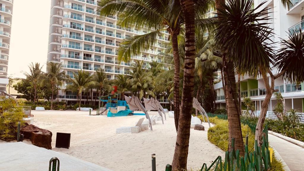 Paranaque City Azure Urban Resort מראה חיצוני תמונה