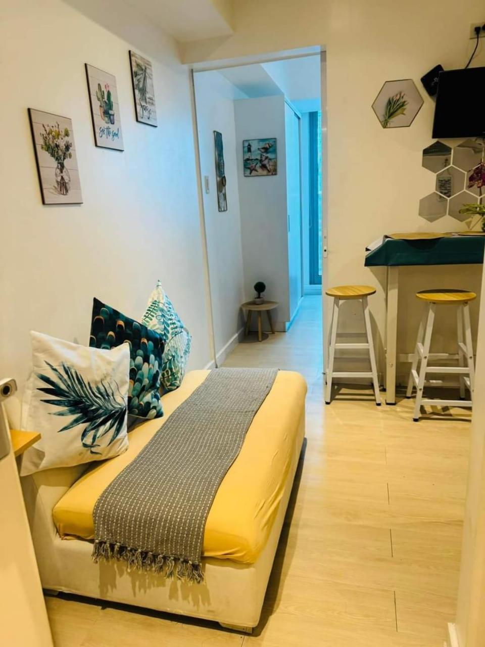 Paranaque City Azure Urban Resort מראה חיצוני תמונה